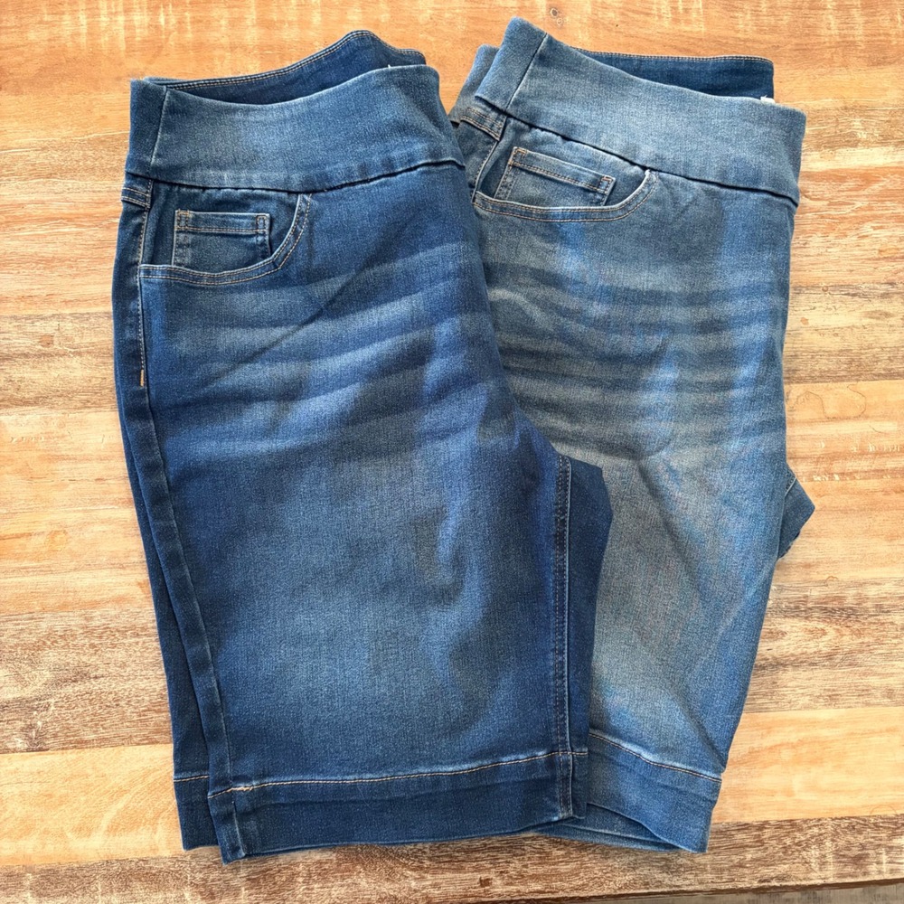 Cato Shorts Bundle Denim Bermuda Blue Stretch Pull On Plus Size 18W 2 Pairs NWT
